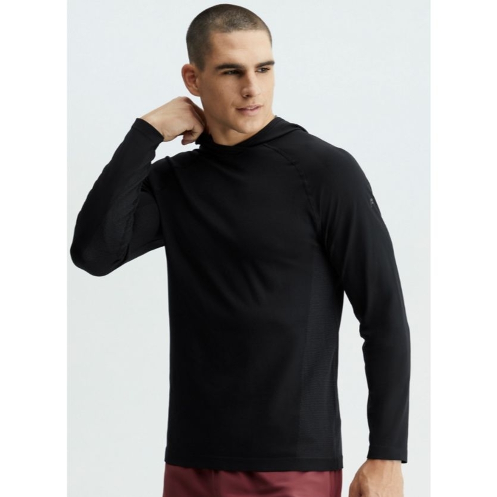 Fabletics Black Sweatshirt Classic Crew Neck